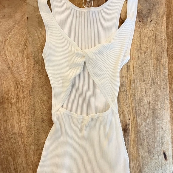NWT - DEVON WINDSOR White Cutout Ribbed Midi Dress - Picture 7 of 10